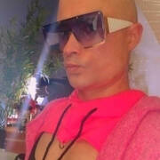 Paddy-Dein-Escort