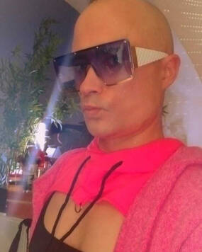 Paddy-Dein-Escort