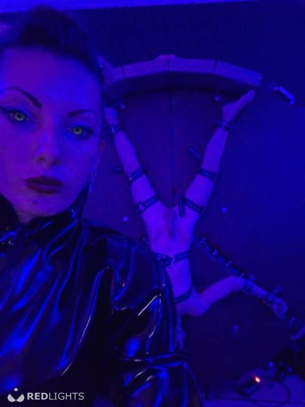 Mistress Emma (Foto)